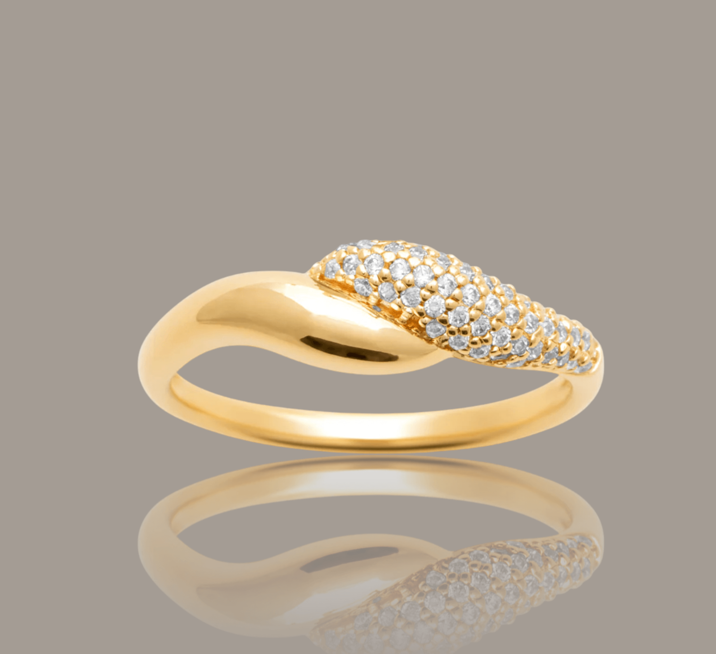 Soft Twist Ring Stone-Set