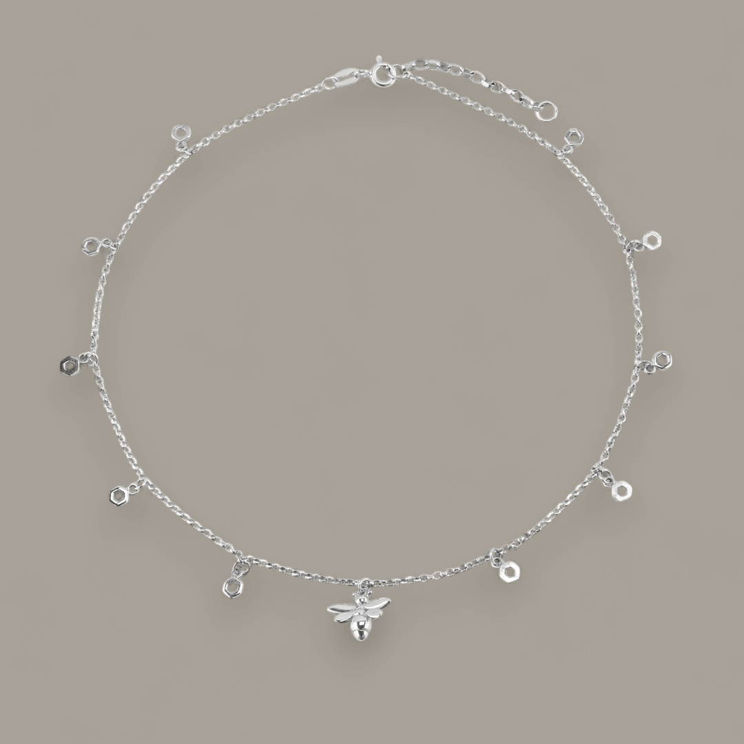 Bee Chocker - Neil Rayment Goldsmiths