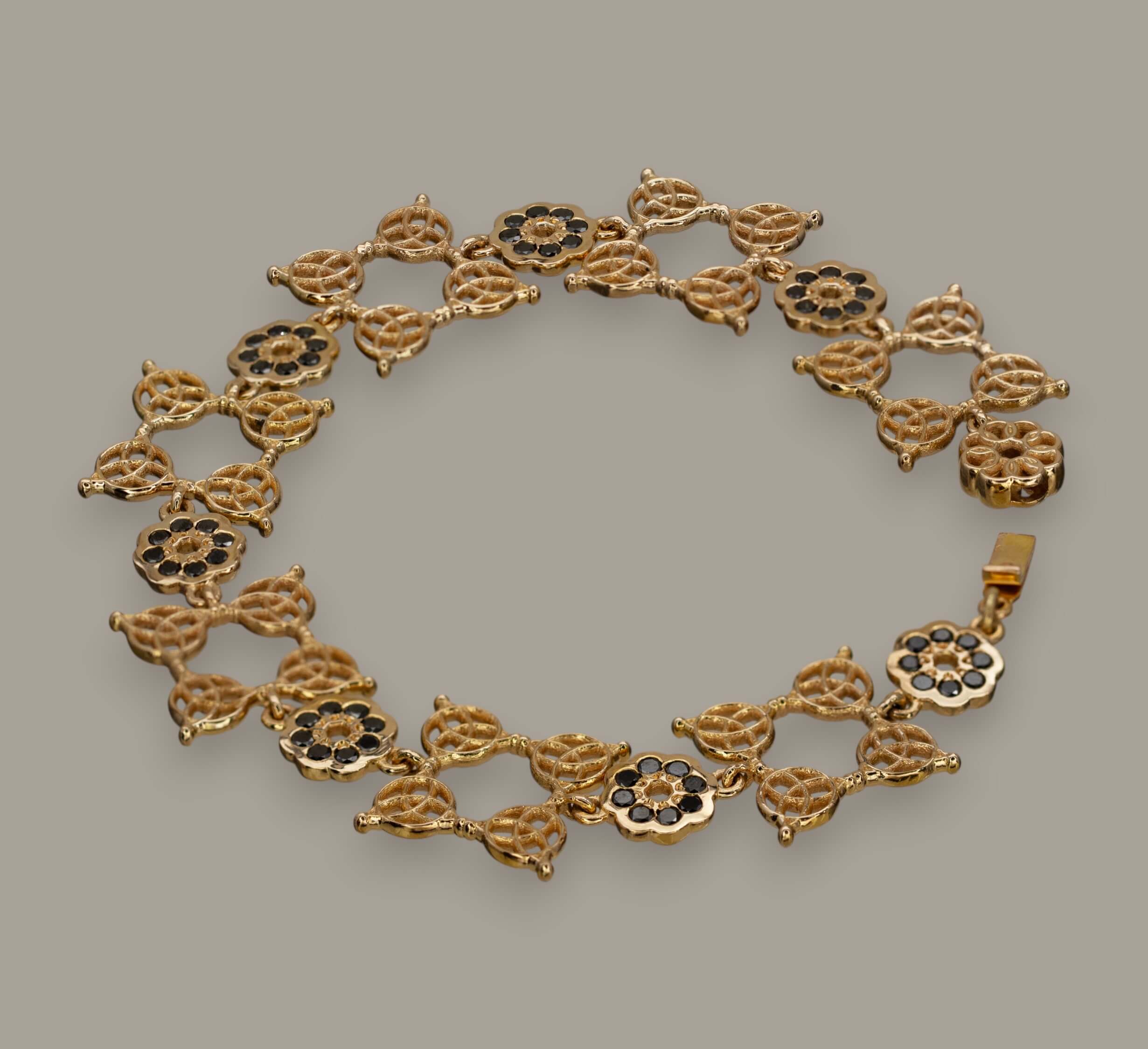 Filagree Triquetra Black diamond bracelet (9ct yellow)