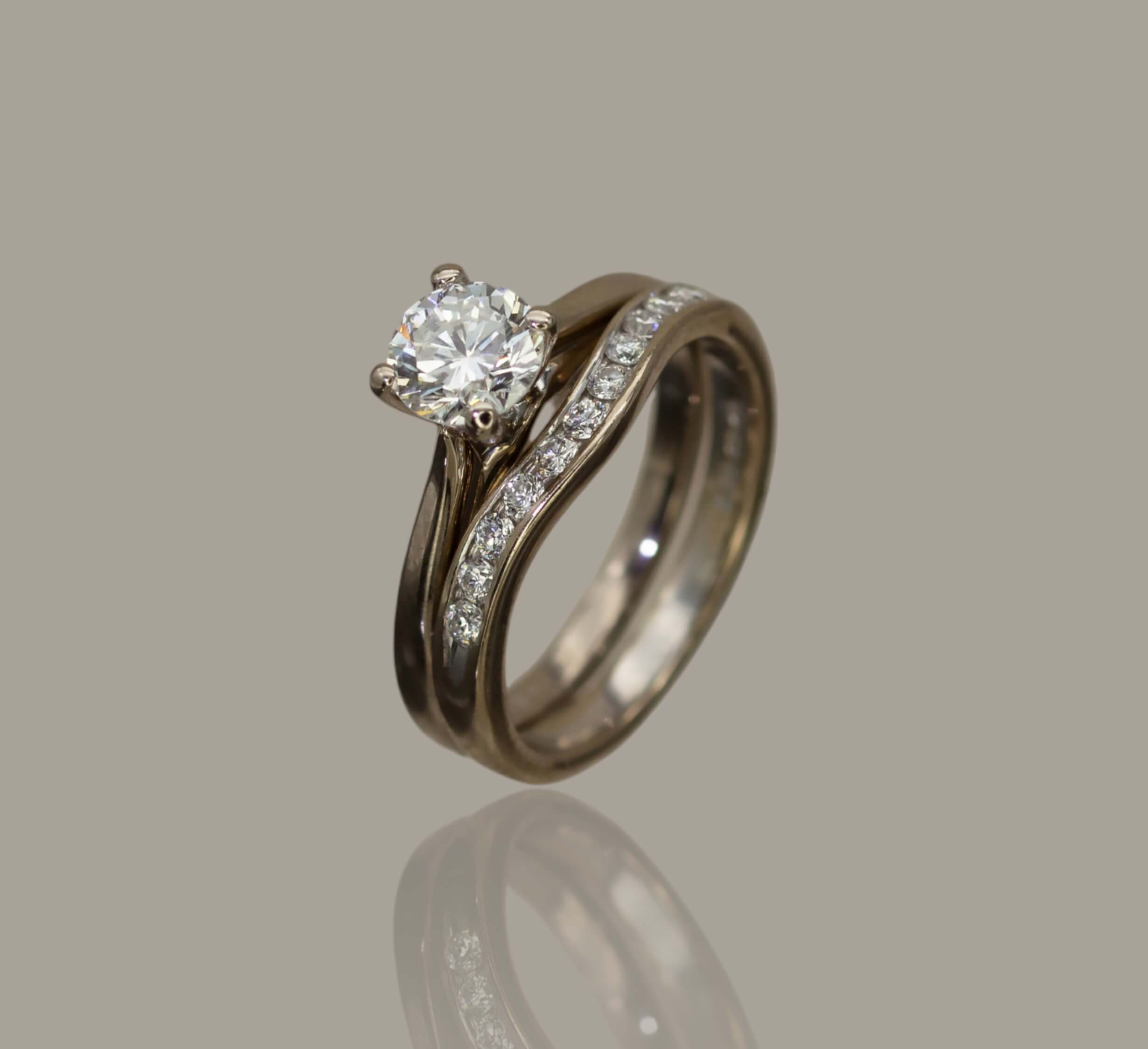Natural Canadian Diamond Engagement & Wed Ring Set (Platinum)