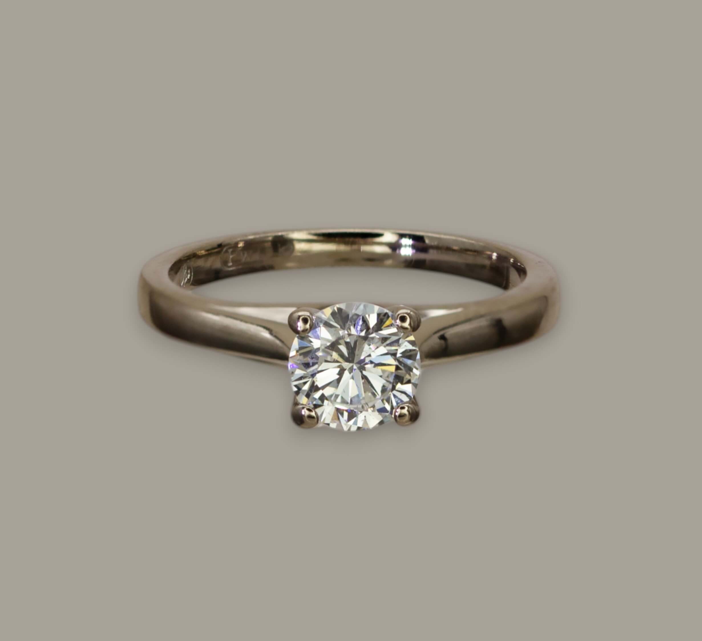 Natural Canadian Diamond Engagement & Wed Ring Set (Platinum)
