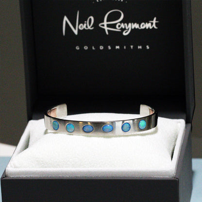 Opal: Men's 18ct White Gold Bracelet with Blue Opals