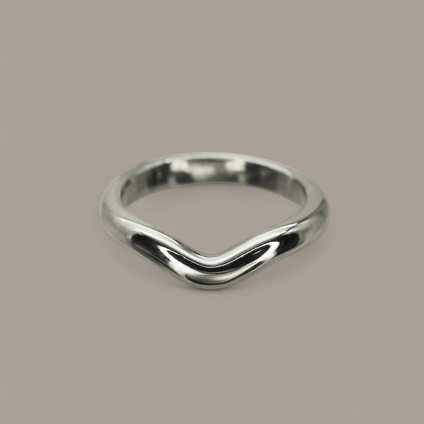 Astra' Curved Fitted Wedding Band