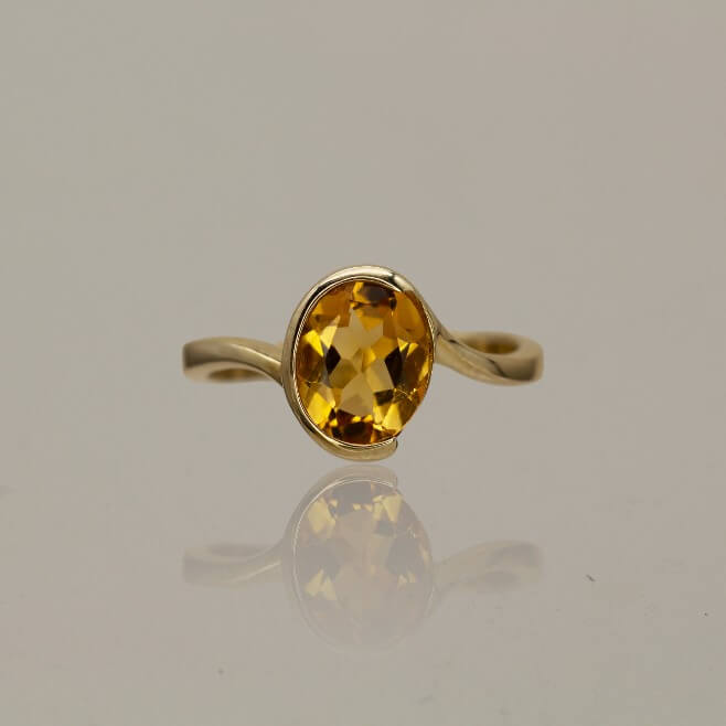 Oval Citrine Ring