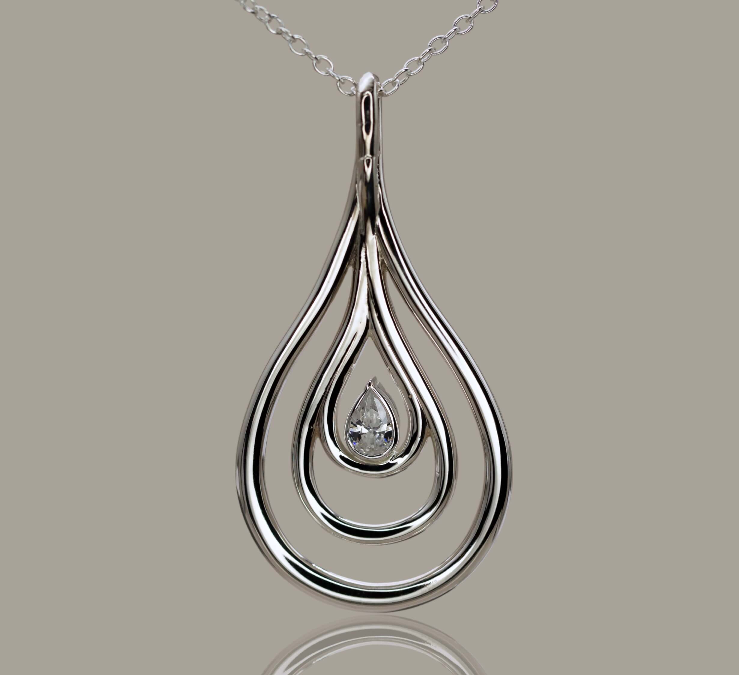 Limited Edition Medium Fossil Pendant (Pear Bezel-Set)