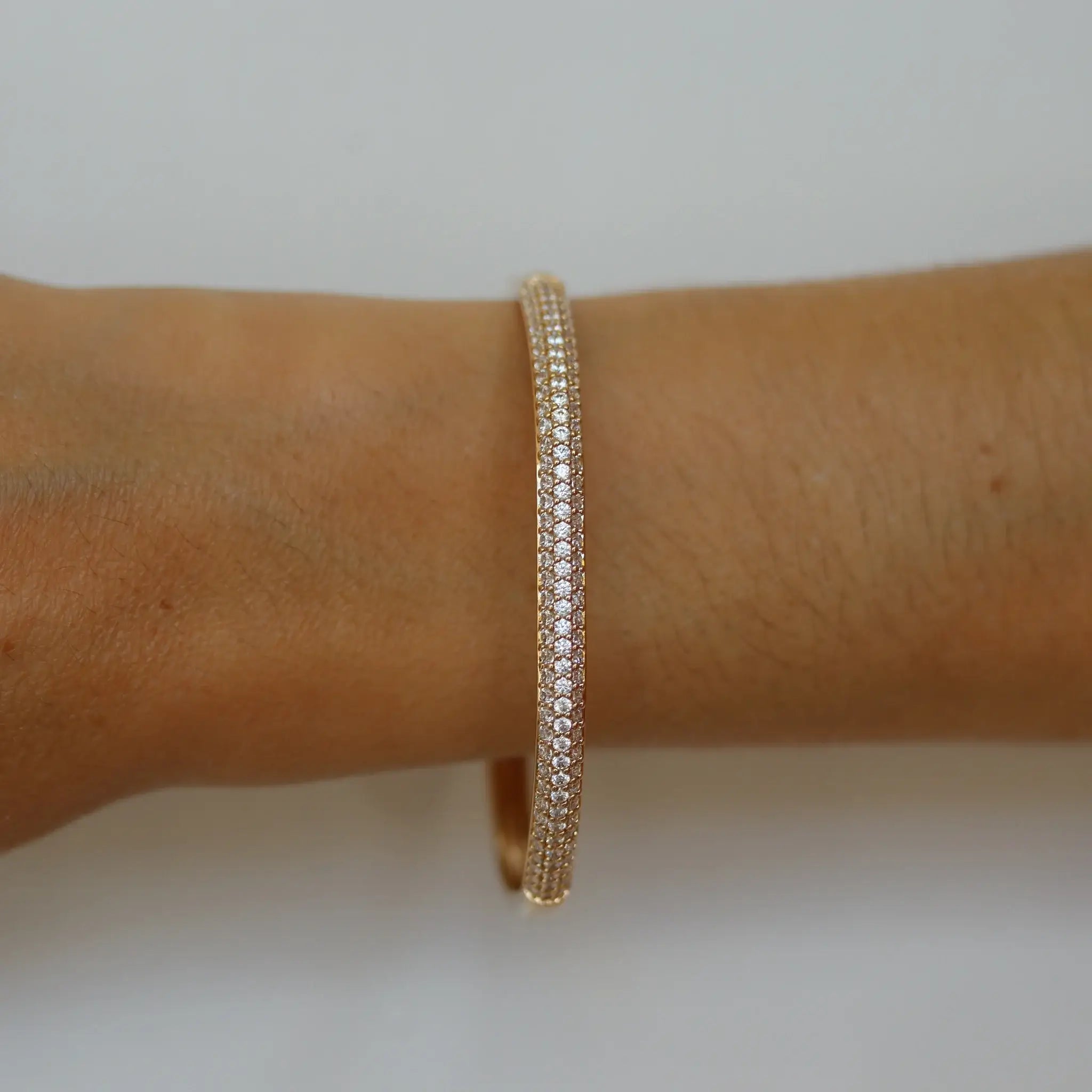 Soft Square Bangle Stone-Set