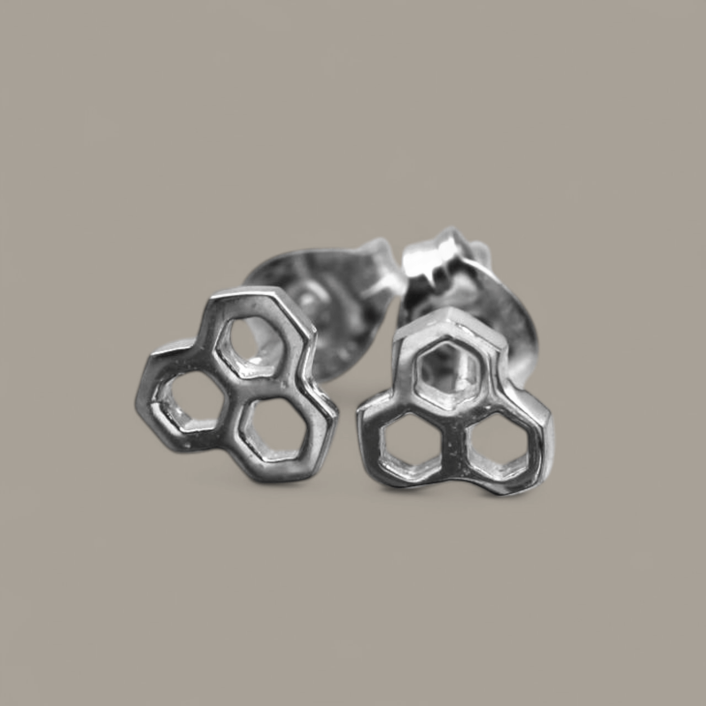 Honeycomb Studs - Neil Rayment Goldsmiths