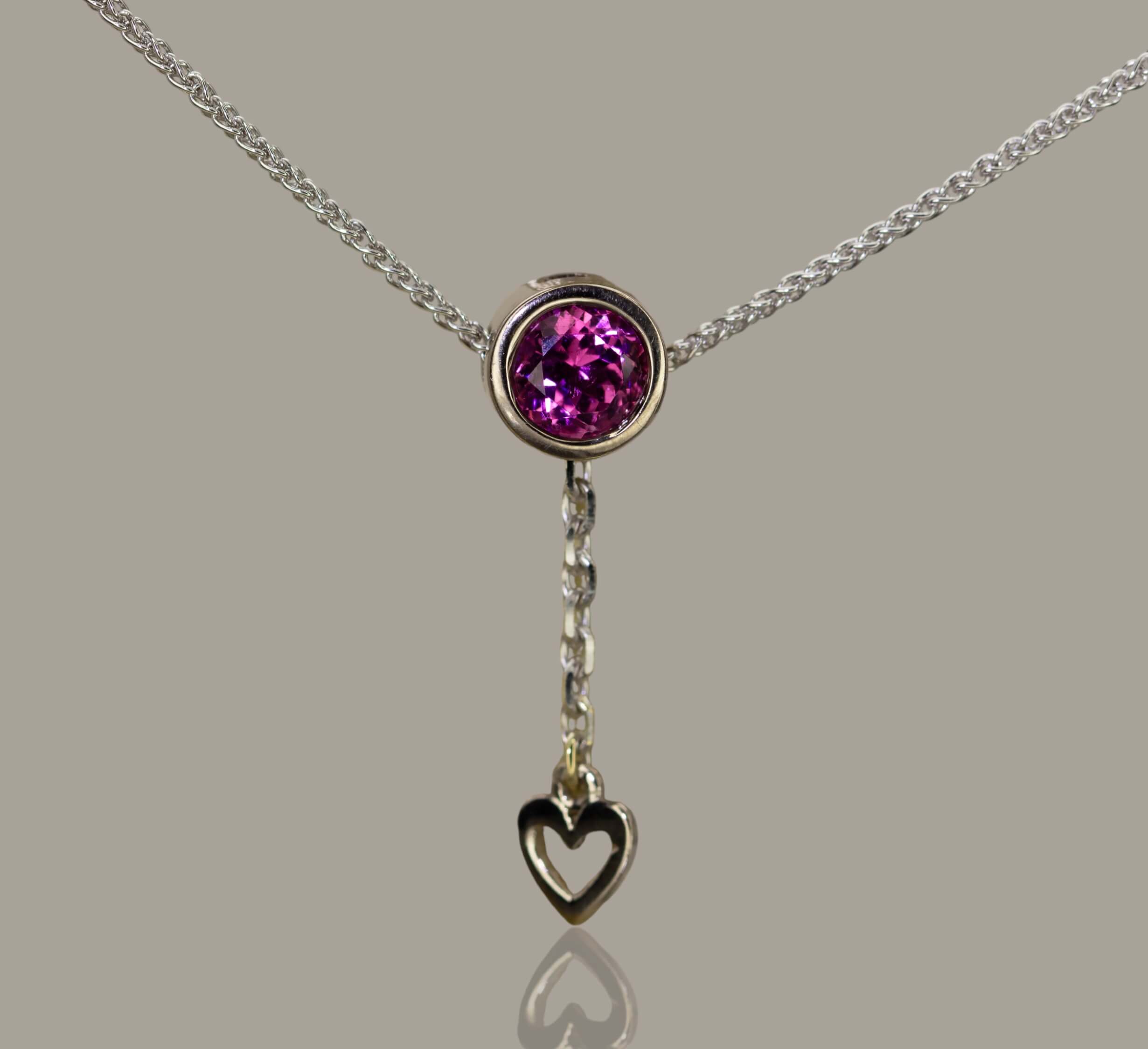 Bezel-Set Round Tourmaline and Heart pendant (18ct White)
