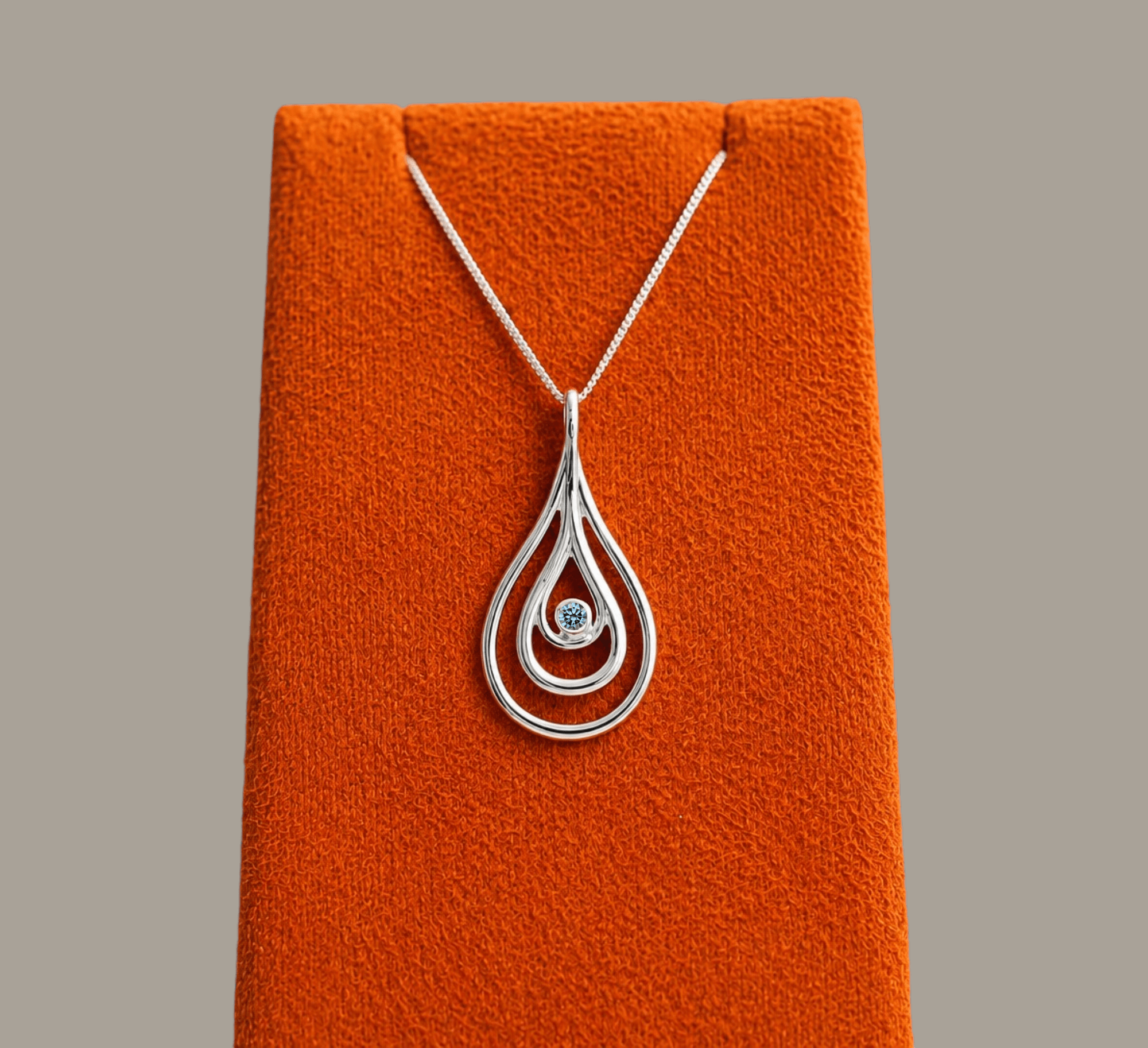 Carreg Las small sterling silver pendant necklace with blue lab-grown diamond
