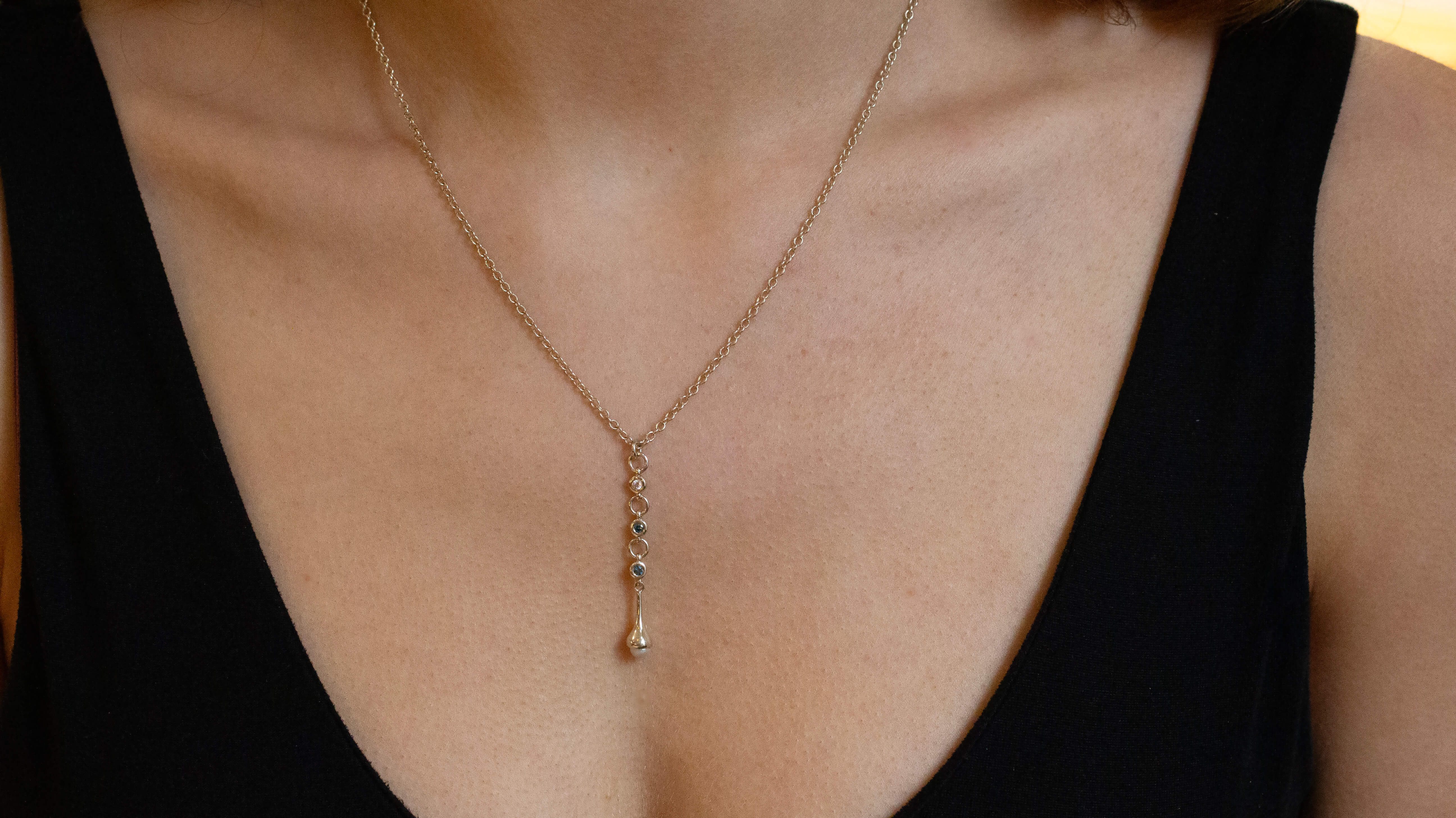 Sapphire and pearl pebble pendant